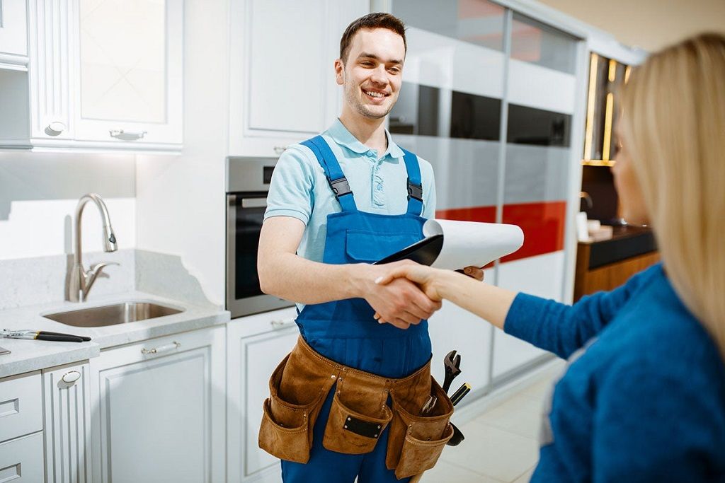 The Plumber’s Guide to Buying a New Home