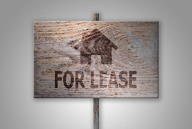 The Pros and Cons of Buying a Foreclosed House